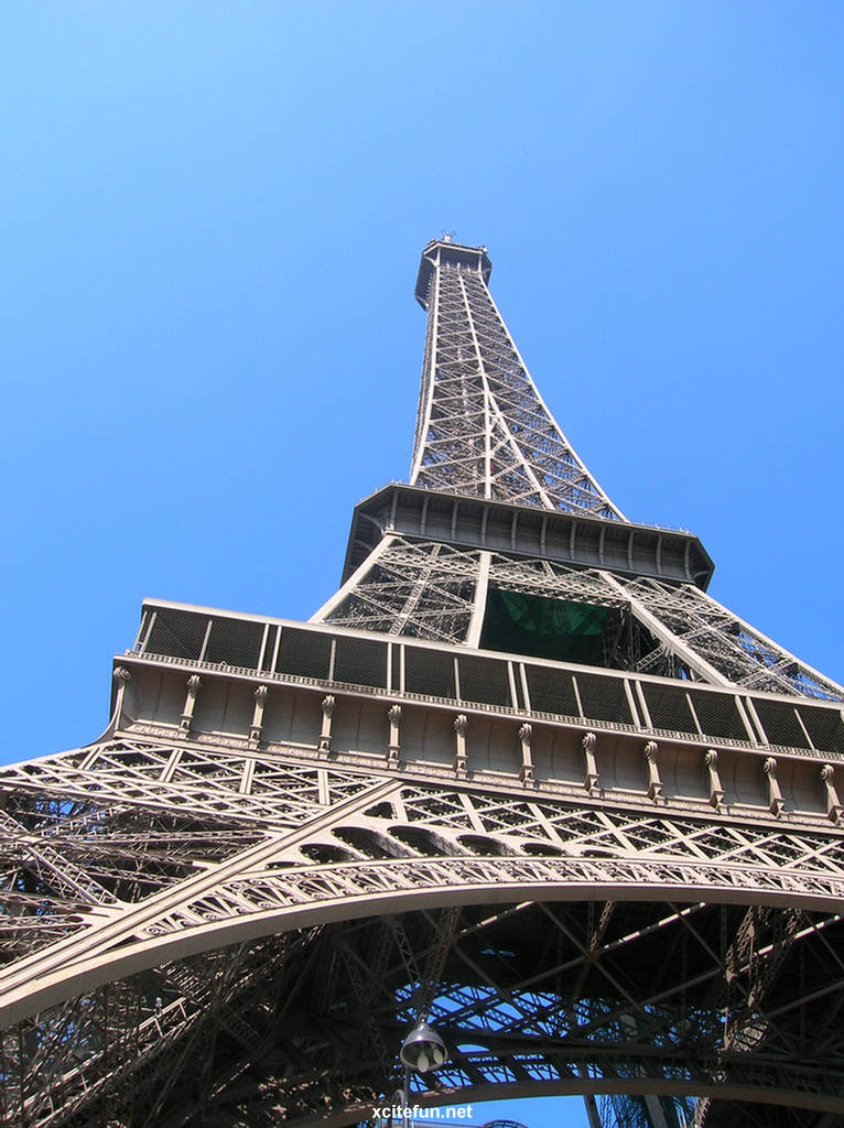1001Archives: Eiffel Tower - Most Famous Tower of World